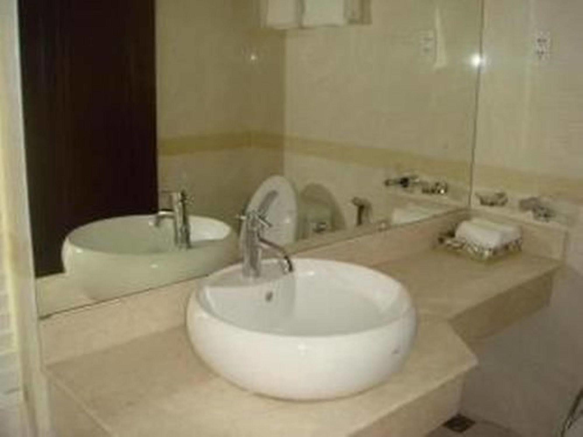Trung Son Hotel TP. Hồ Chí Minh Ngoại thất bức ảnh